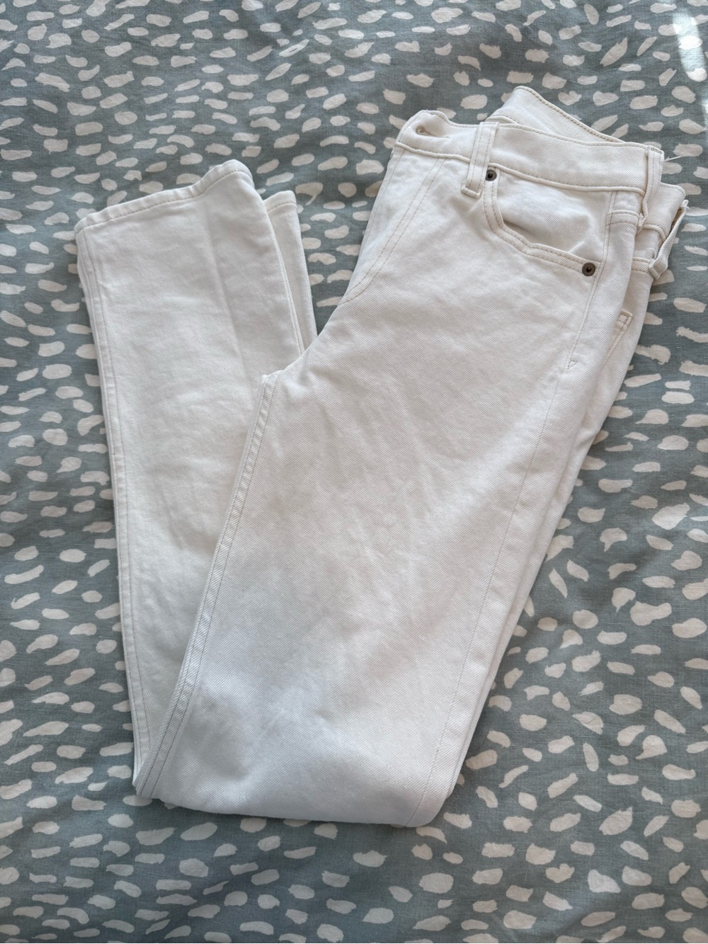 GAP White High Rise 90s  Straight Jeans
